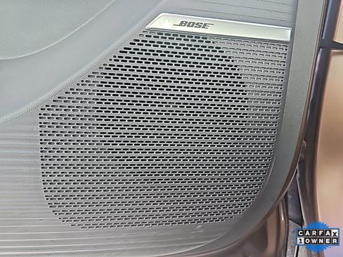 Used 2024 Hyundai Santa Fe Limited image 13