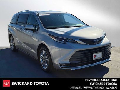 Certified 2023 Toyota Sienna Platinum
