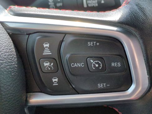 Used 2019 Jeep Wrangler Unlimited Rubicon w/ Dual Top Group AWD/4WD image 21