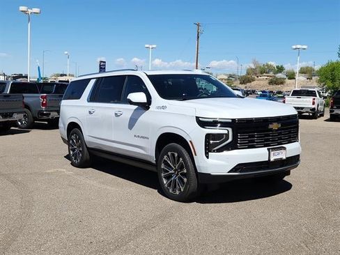 New 2026 Chevrolet Suburban High Country AWD/4WD image 1