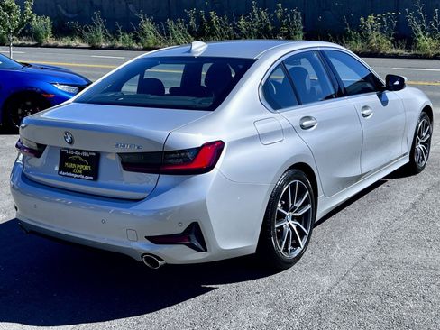 Used 2021 BMW 330e w/ Convenience Package RWD image 6