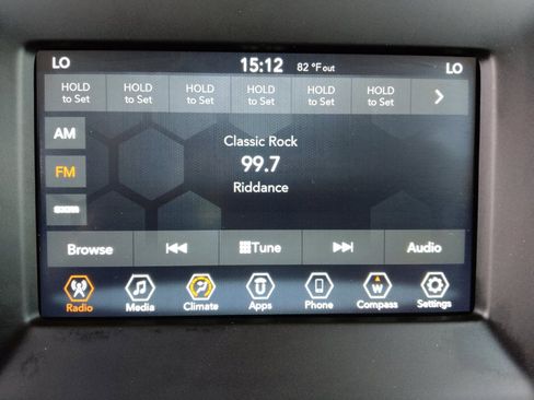 Used 2019 Jeep Compass Latitude w/ Popular Equipment Group AWD/4WD image 25
