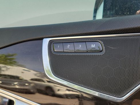 Used 2017 Volvo XC90 T6 Momentum w/ Vision Package image 25