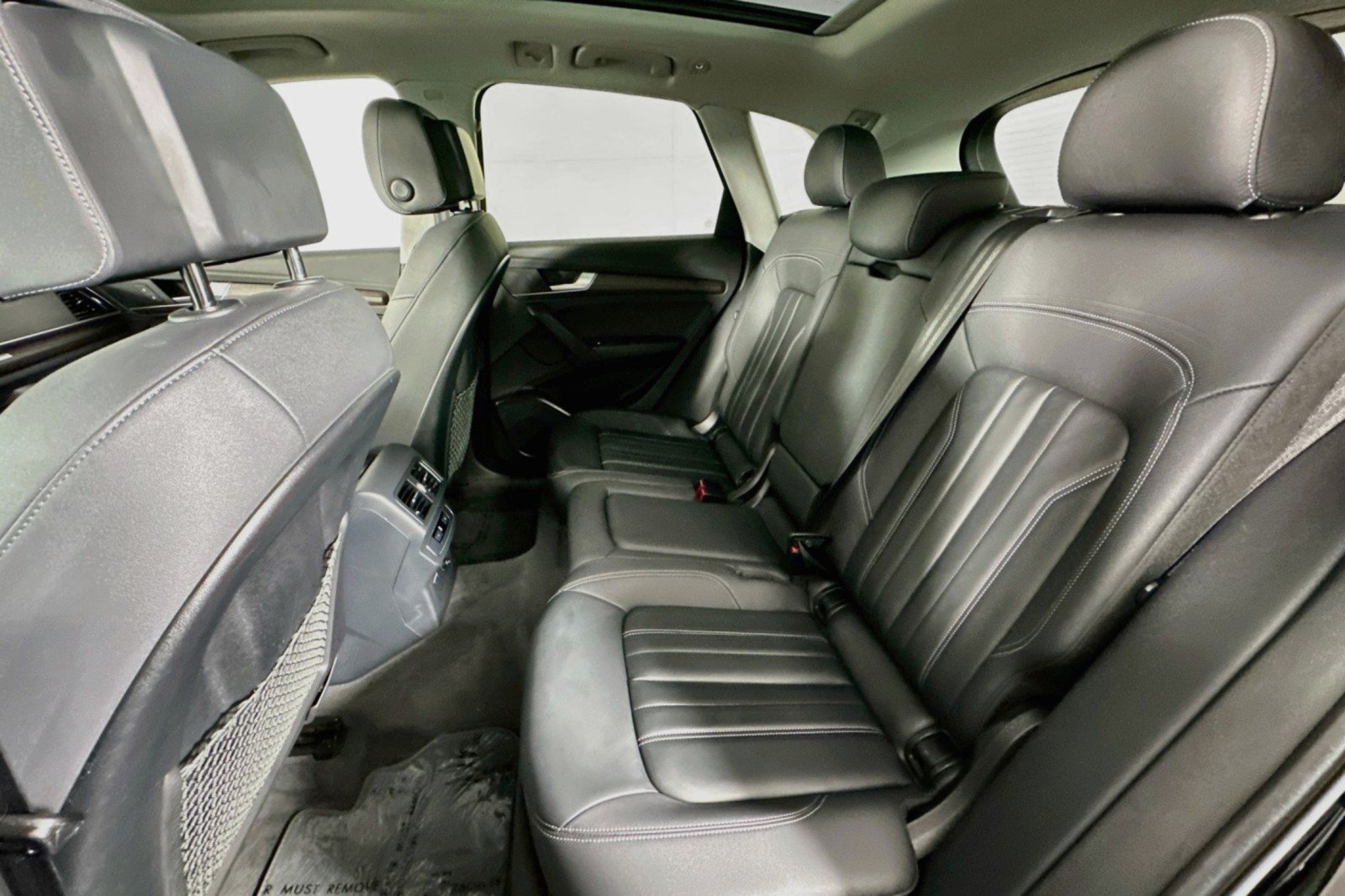 Used 2023 Audi Q5 2.0T Premium w/ Convenience Package AWD/4WD image 9