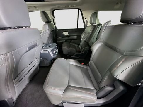 Used 2025 Ford Expedition Max Active image 25