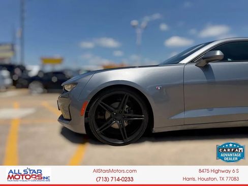 Used 2021 Chevrolet Camaro SS RWD image 6