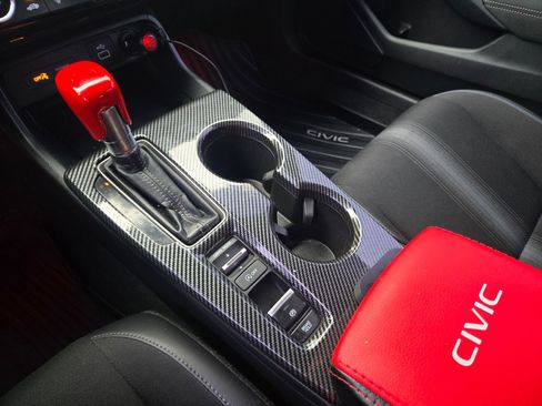 Used 2023 Honda Civic Sport image 30