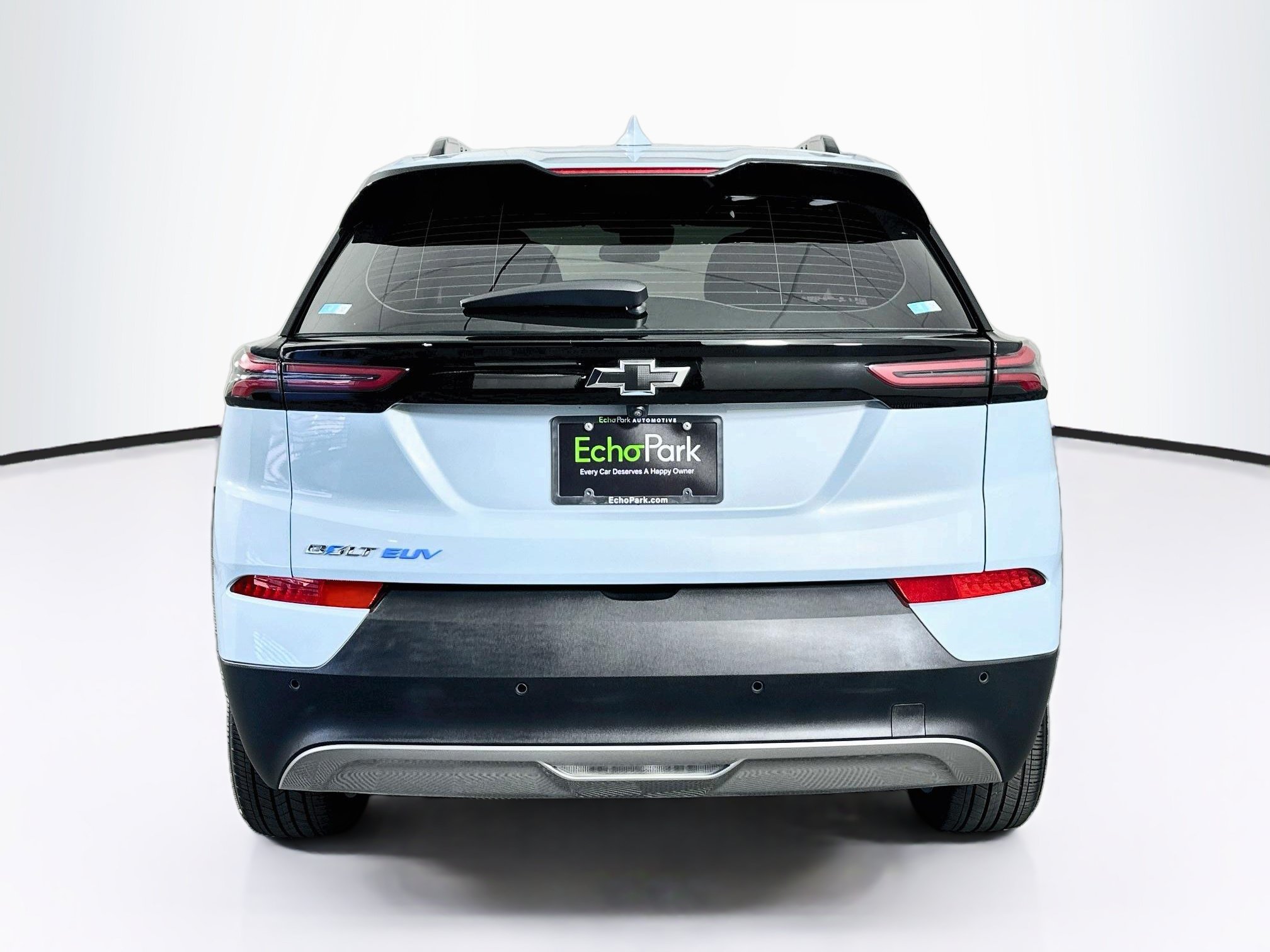 Used 2023 Chevrolet Bolt EUV LT w/ Comfort Package FWD image 7