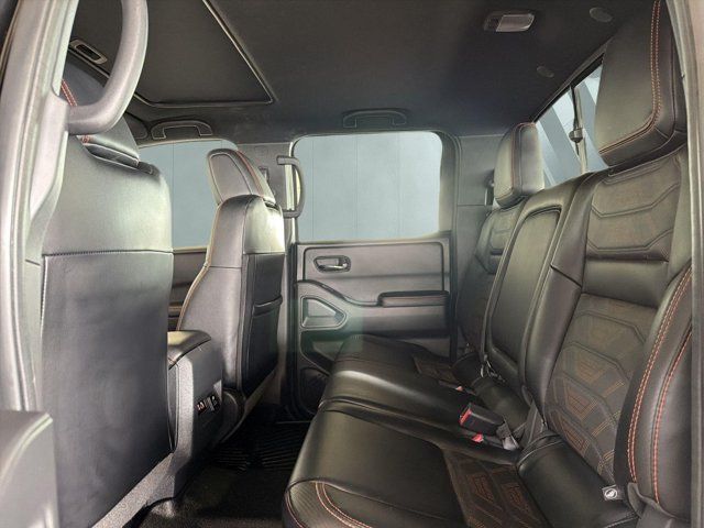 Used 2025 Nissan Frontier PRO-4X w/ Pro Premium Package AWD/4WD image 11