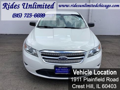 Used 2011 Ford Taurus SE FWD image 11