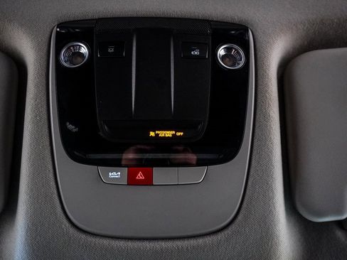 Used 2025 Kia Seltos S image 28