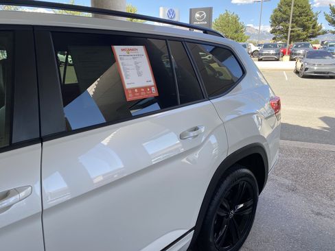 Certified 2023 Volkswagen Atlas SEL R-Line AWD/4WD image 60