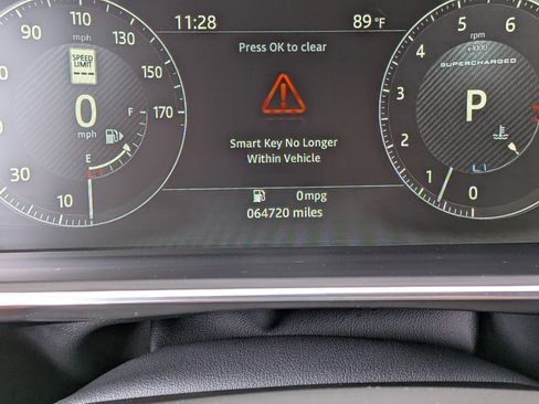 Used 2017 Land Rover Range Rover Supercharged AWD/4WD image 31