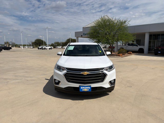 Used 2021 Chevrolet Traverse LT w/ LPO, Cargo Package AWD/4WD image 2