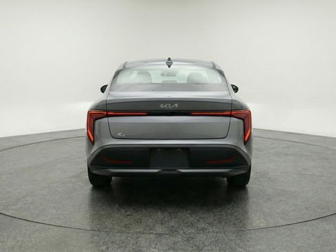 Used 2025 Kia K4 LXS image 7
