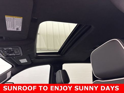 Used 2024 GMC Sierra 2500 AT4X image 7