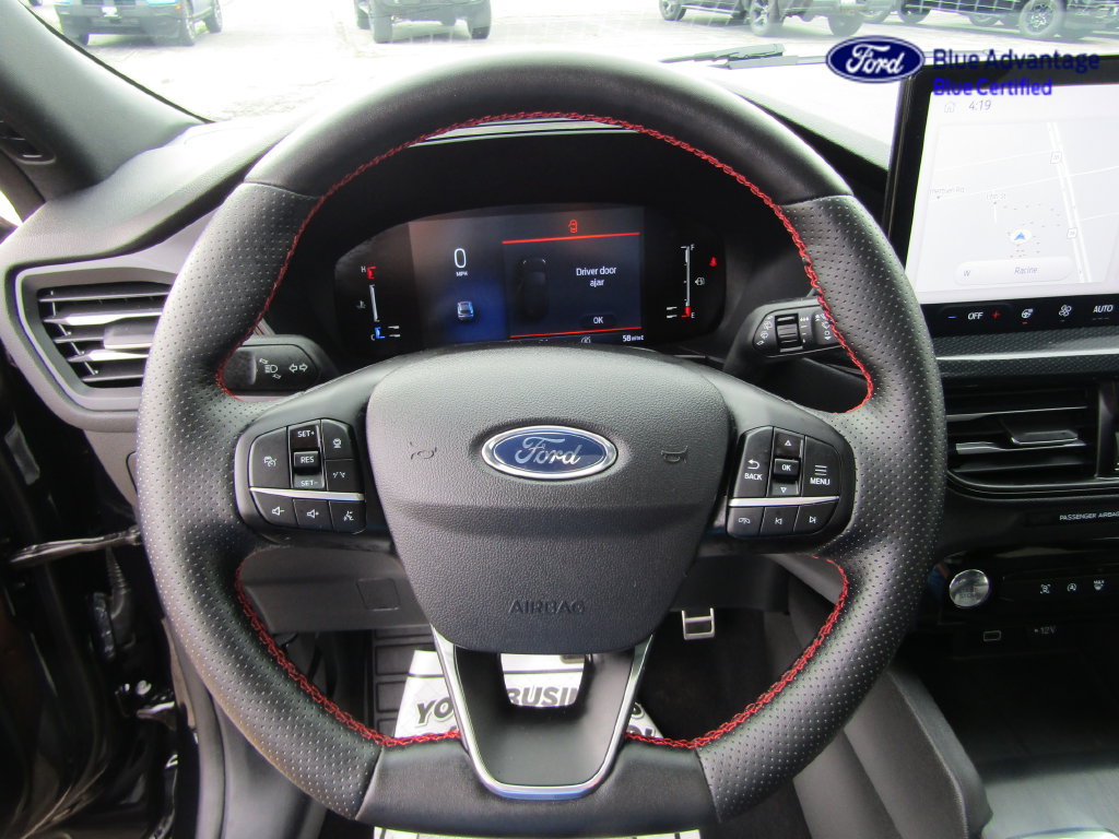 Certified 2024 Ford Escape ST-Line AWD/4WD image 32