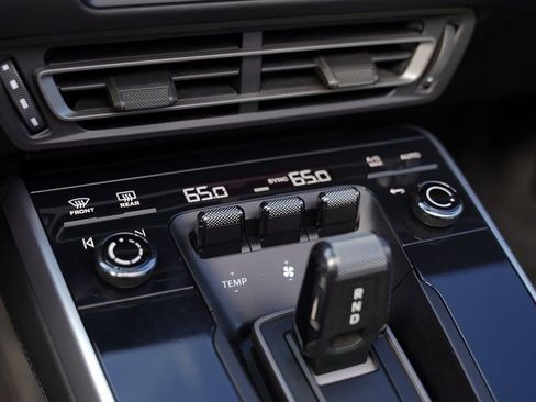 Used 2021 Porsche 911 Turbo S image 20