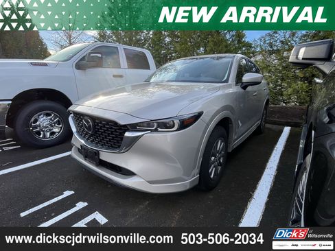 Used 2025 MAZDA CX-5 AWD 2.5 S w/ Preferred Package image 3