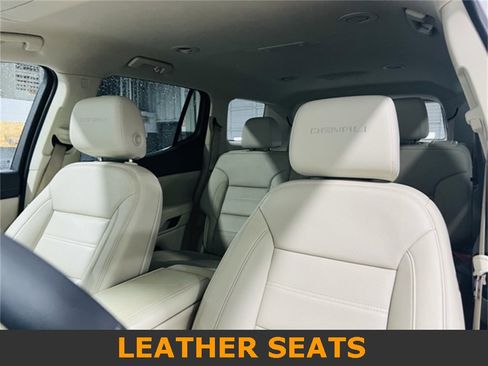 Used 2021 GMC Acadia Denali image 3