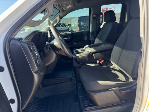 Used 2025 Chevrolet Silverado 1500 W/T w/ WT Value Package AWD/4WD image 9
