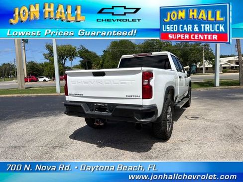 Used 2024 Chevrolet Silverado 2500 Custom w/ Custom Value Package AWD/4WD image 13