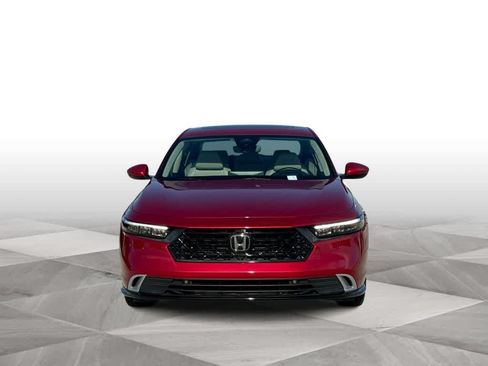 Used 2023 Honda Accord Touring image 3