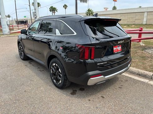 New 2025 Kia Sorento S FWD image 5