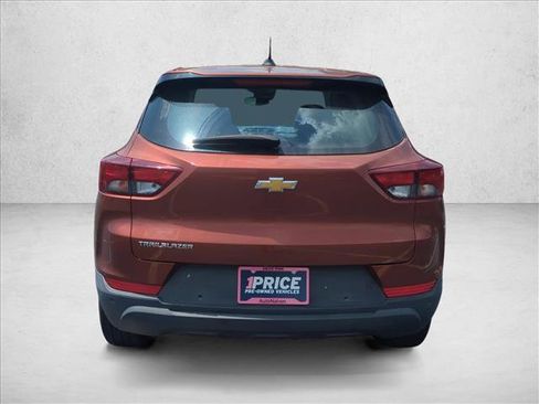 Used 2021 Chevrolet TrailBlazer LS FWD image 7