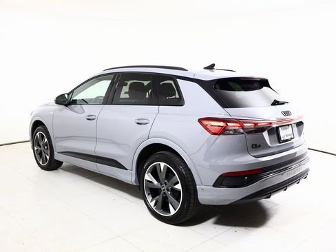 Used 2024 Audi Q4 e-tron Premium Plus image 14