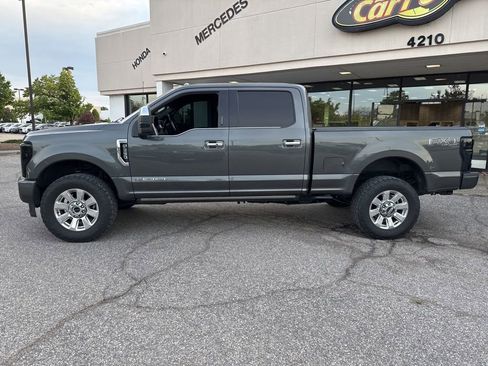 Used 2019 Ford F350 Platinum w/ Platinum Ultimate Package AWD/4WD image 10
