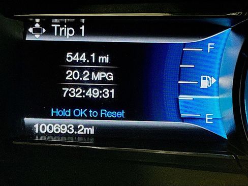 Used 2017 Ford Explorer XLT w/ Equipment Group 202A image 13