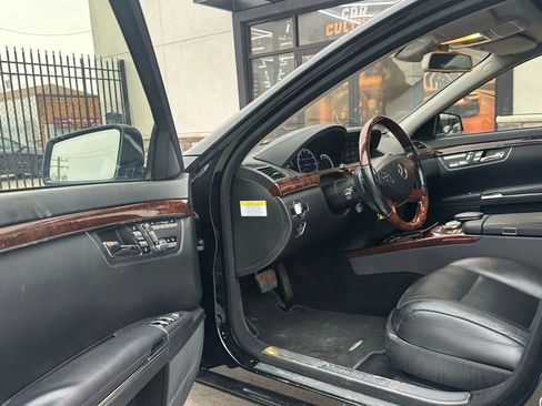 Used 2013 Mercedes-Benz S 550 4MATIC image 6