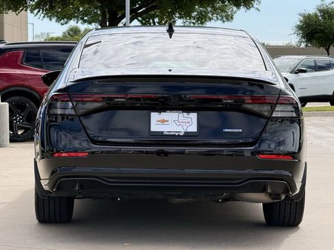 Used 2024 Honda Accord Sport image 5