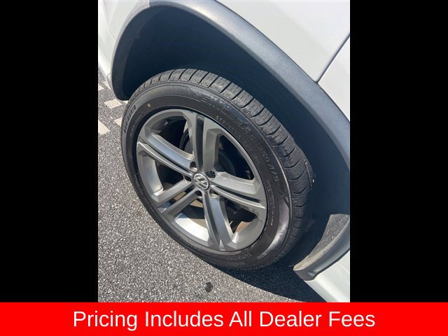 Used 2017 Volkswagen Tiguan Sport FWD image 11