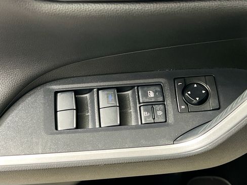 Used 2020 Toyota RAV4 Limited w/ Limited Grade Weather Package FWD image 16