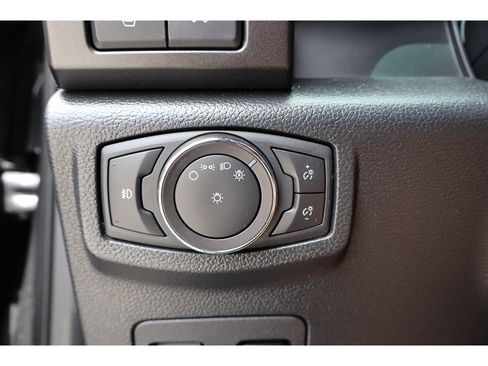 Used 2018 Ford Expedition Limited w/ Equipment Group 301A AWD/4WD image 38