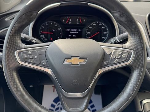 Used 2023 Chevrolet Malibu LT image 15