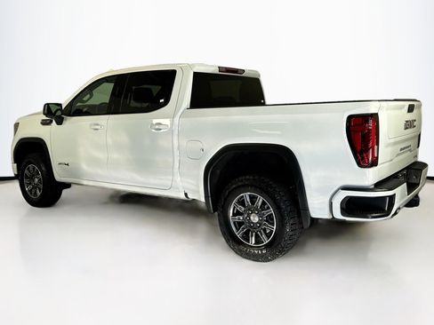 Used 2025 GMC Sierra 1500 AT4 image 7