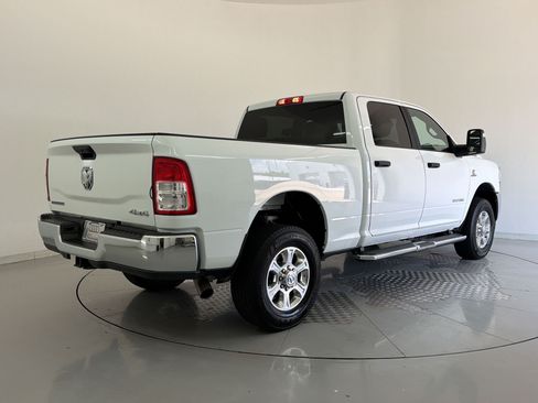 Used 2024 RAM 2500 Big Horn AWD/4WD image 9
