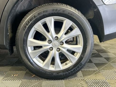 Used 2014 Toyota RAV4 Limited image 30