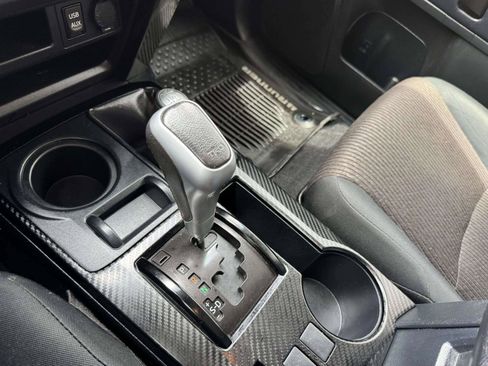 Used 2019 Toyota 4Runner TRD Off-Road AWD/4WD image 35