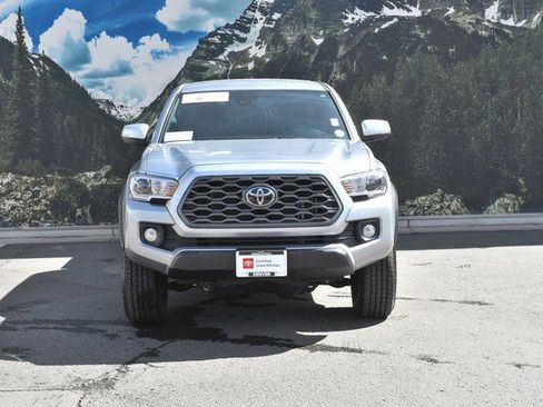Certified 2023 Toyota Tacoma TRD Off-Road image 5