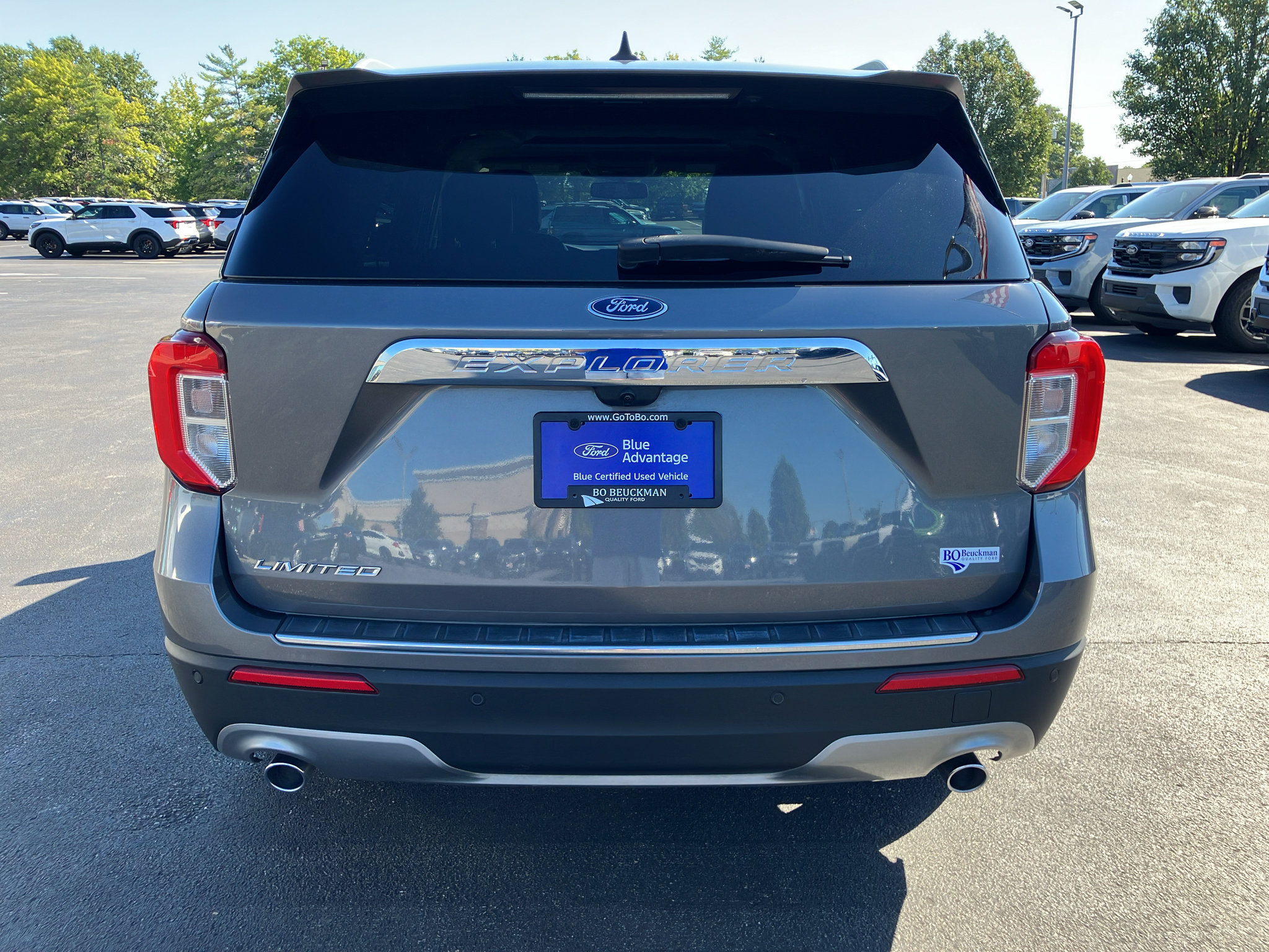 Used 2021 Ford Explorer Limited w/ Equipment Group 301A RWD image 5