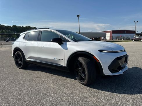 New 2025 Chevrolet Equinox EV RS w/ Active Safety Package 3 image 10