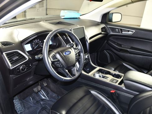 Used 2023 Ford Edge SEL w/ Convenience Package AWD/4WD image 2