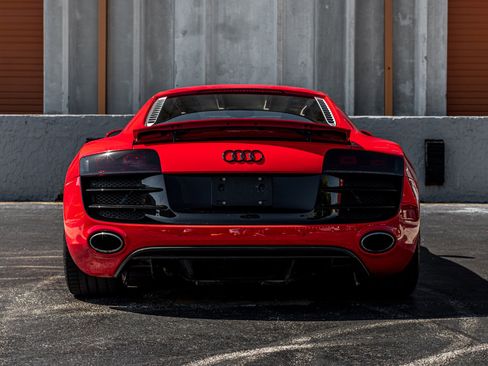 Used 2010 Audi R8 V10 AWD/4WD image 25