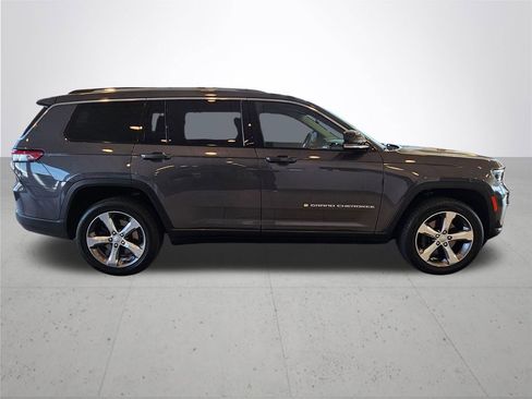 Used 2022 Jeep Grand Cherokee L Limited AWD/4WD image 6