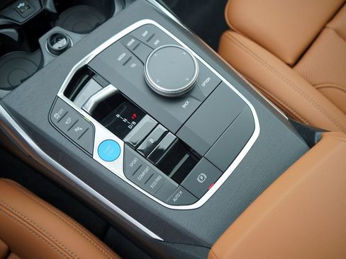 New 2026 BMW i4 eDrive40 w/ Parking Assistance Package image 18