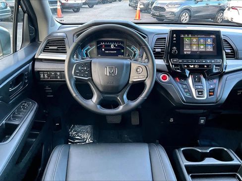 Used 2024 Honda Odyssey EX-L image 5